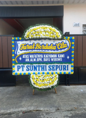 Papan Bunga Duka di Gedong Air